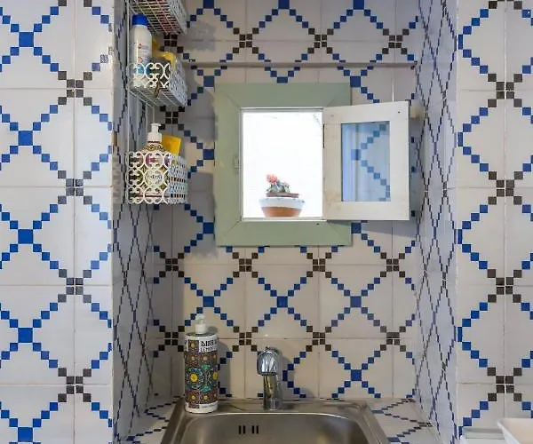 Il Balconcino Di - Centro Storico Apartman